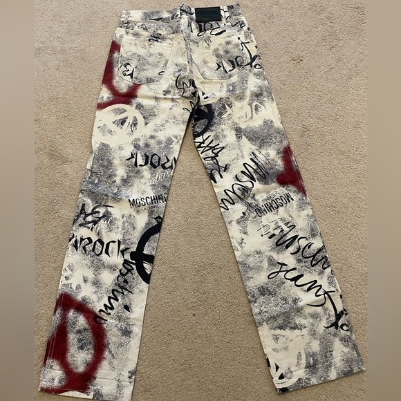 Moschino Graffiti Jeans. Limited Addition. Waist 29-30 Leg 30. - Picture 3 of 6